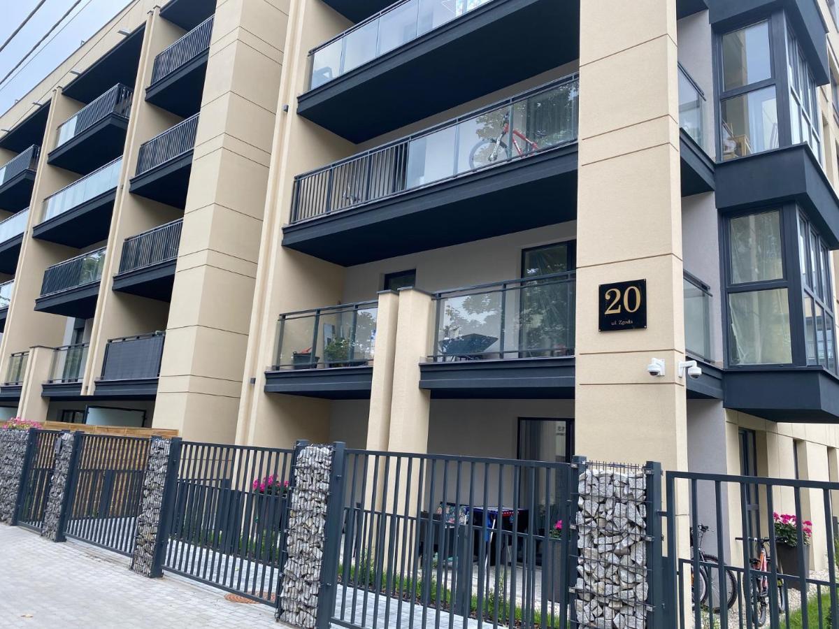 Family & Business Elegant Kadzielnia: Modern 1-bedroom With Terrace And Garage * Kielce